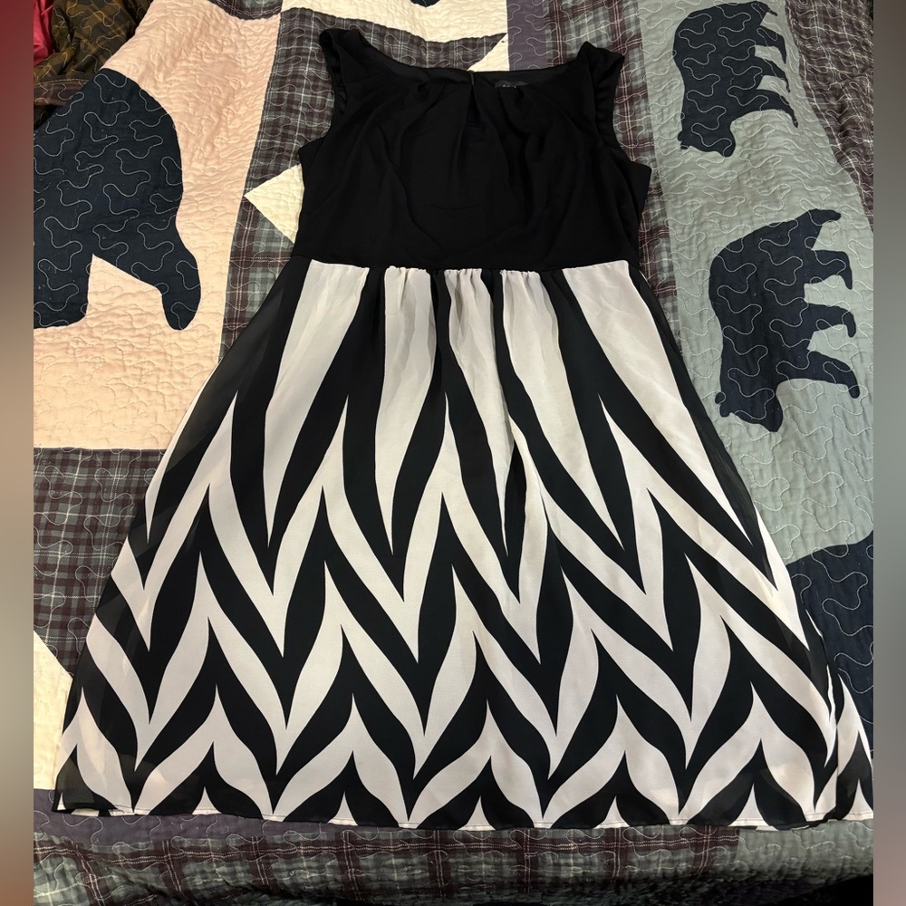 Black and white dress